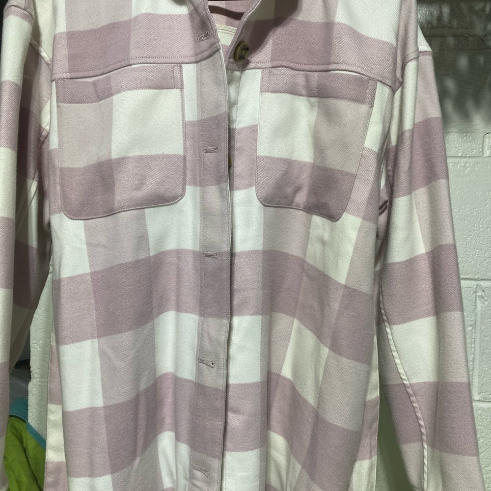 Women’s Pink and White Plaid Shirt